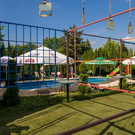 Eko Na Wierzynka & Park Pinokia 3* Groß Salze