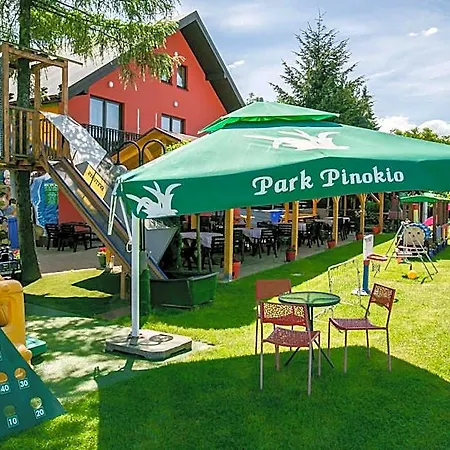 Eko Na Wierzynka & Park Pinokia 비엘리치카