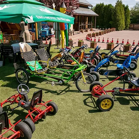 Eko Na Wierzynka & Park Pinokia 3*