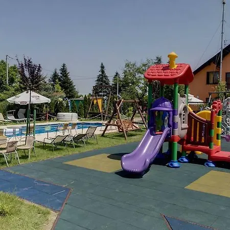 Eko Na Wierzynka & Park Pinokia 3*