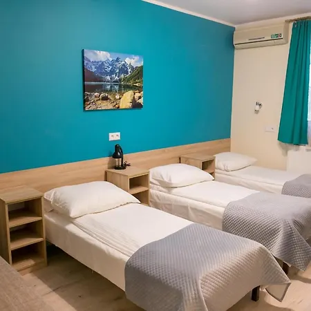 Hotel Eko Na Wierzynka & Park Pinokia 3*