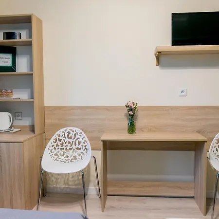 Eko Na Wierzynka & Park Pinokia 酒店 威利兹卡