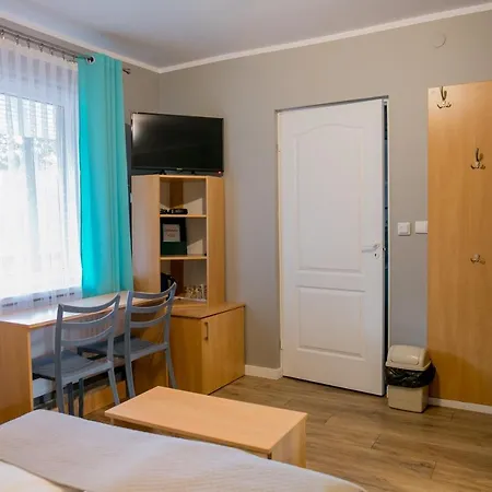 Hotel Eko Na Wierzynka & Park Pinokia