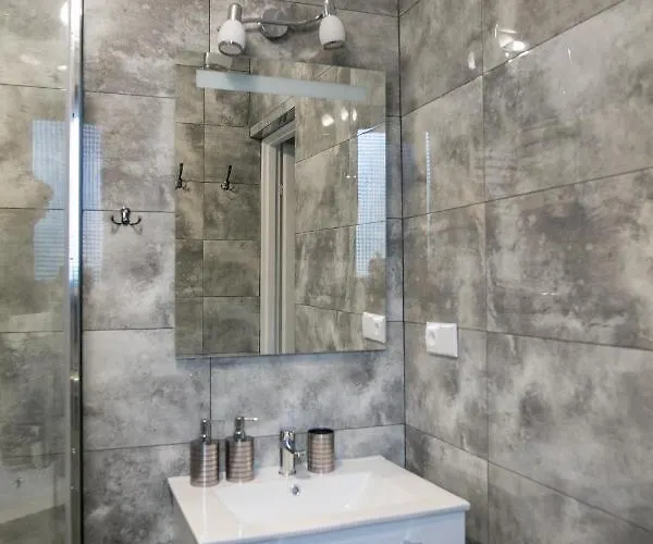 Eko Na Wierzynka & Park Pinokia Hotel